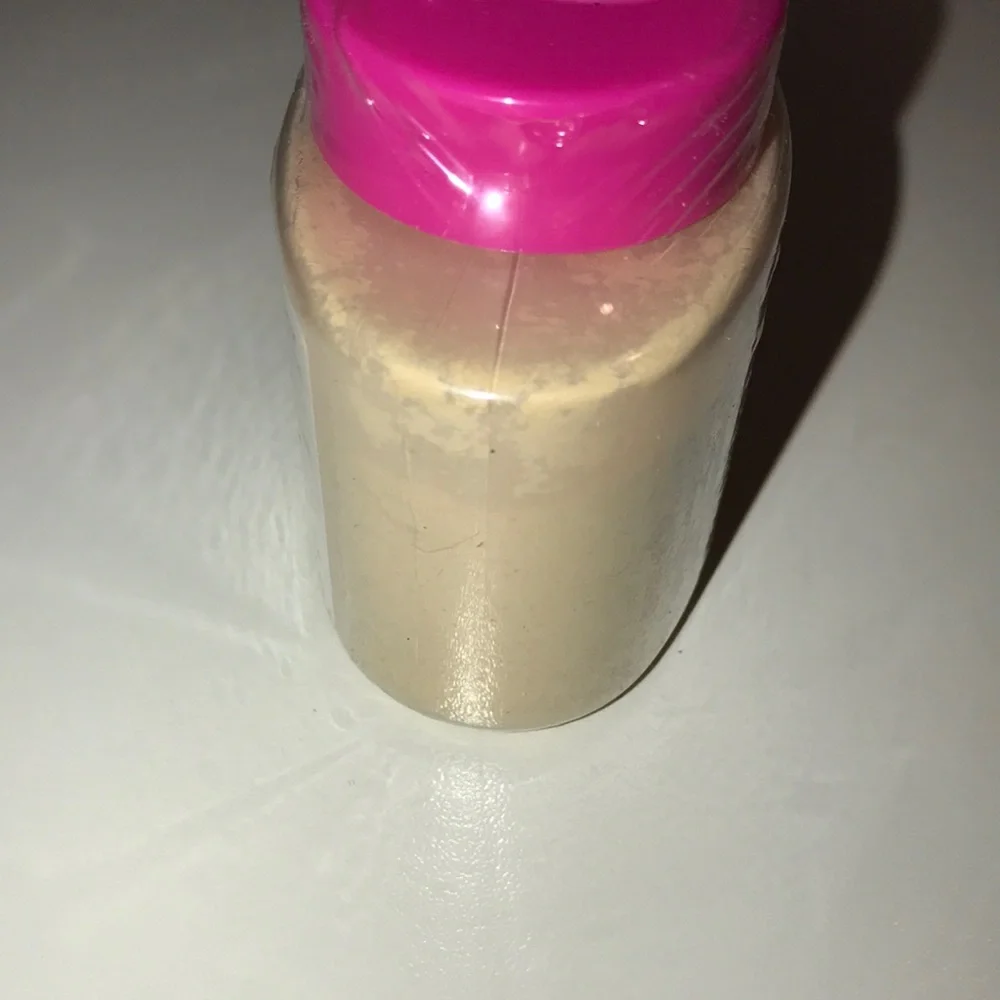 Beauty Creations BANANA SETTING POWDER New and sealed